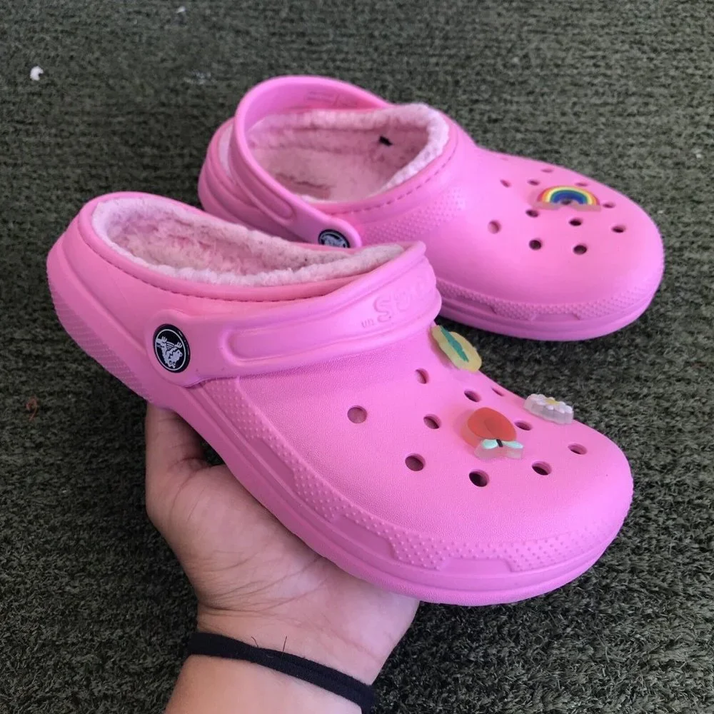Crocs Kids' Classic Lined Clogs | Kids' Slippers | Fuzzy Slippers Size 2Y